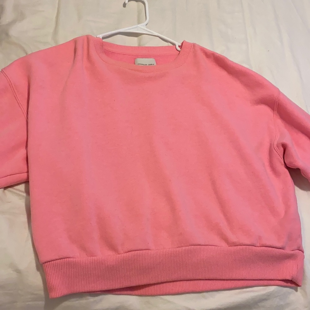 American eagle hot pink long sleeve crew neck